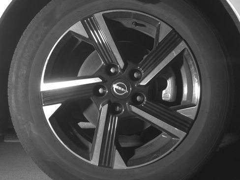 Used 2025 Nissan Sentra SV FWD image 13