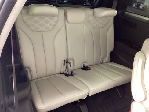 Used 2020 Hyundai Palisade Limited AWD/4WD image 13