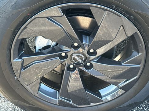 New 2026 Nissan Rogue SV AWD/4WD image 9