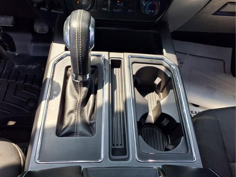 Used 2018 Ford F150 XLT w/ Equipment Group 302A Luxury AWD/4WD image 10