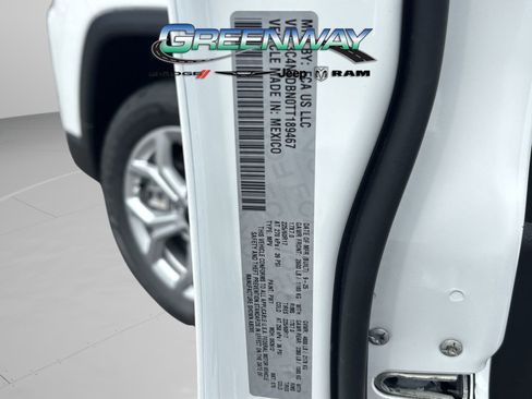 New 2026 Jeep Compass Latitude image 29