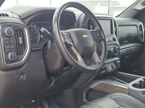 Used 2022 Chevrolet Silverado 3500 High Country w/ Z71 Off-Road Package image 10