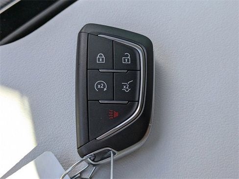 New 2026 Cadillac Lyriq Luxury image 34