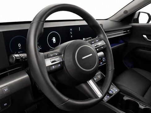 Used 2024 Hyundai Kona Limited AWD/4WD image 12