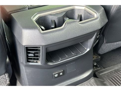 Used 2024 Toyota Tundra Limited AWD/4WD image 14