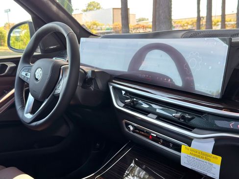 New 2026 BMW X5 xDrive40i w/ Climate Comfort Package image 21