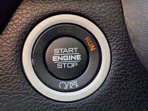 Used 2024 RAM 2500 Laramie w/ Safety Group image 22