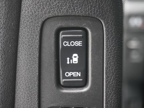 Used 2024 Honda Odyssey Sport image 15