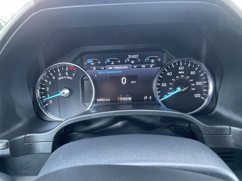 Used 2021 Ford Expedition XLT AWD/4WD image 18