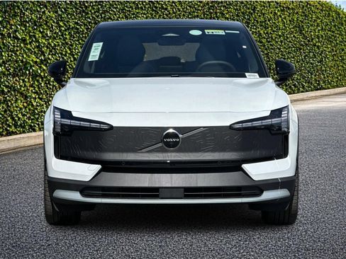 New 2026 Volvo EX30 Cross Country Ultra w/ Protection Package Premier AWD/4WD image 7