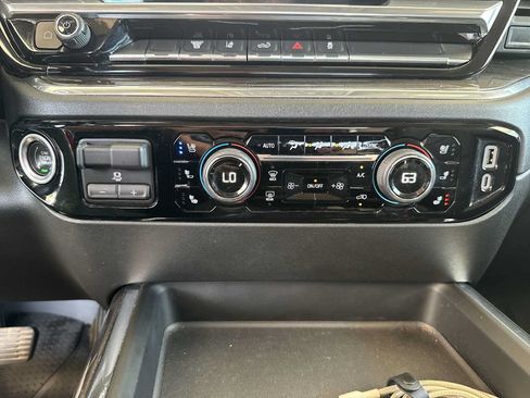 Certified 2024 Chevrolet Silverado 2500 LTZ w/ LTZ Convenience Package AWD/4WD image 19