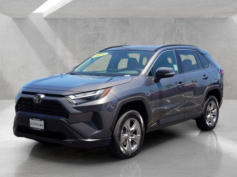 Used 2024 Toyota RAV4 XLE w/ Weather Package AWD/4WD image 9
