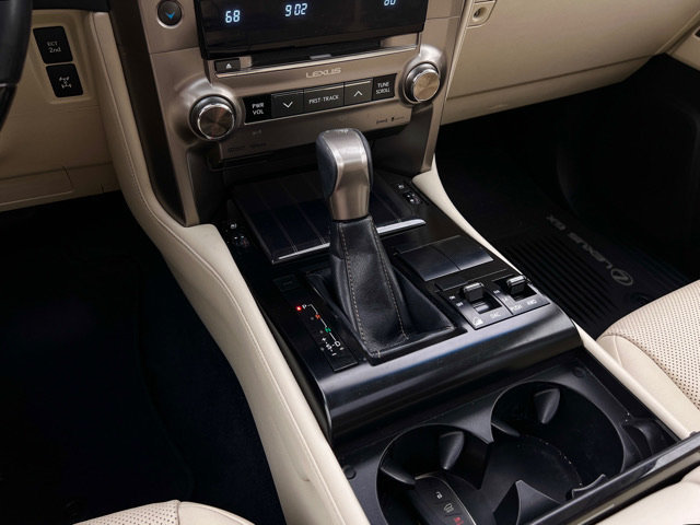 Used 2020 Lexus GX 460 Premium w/ Premium Package AWD/4WD image 23