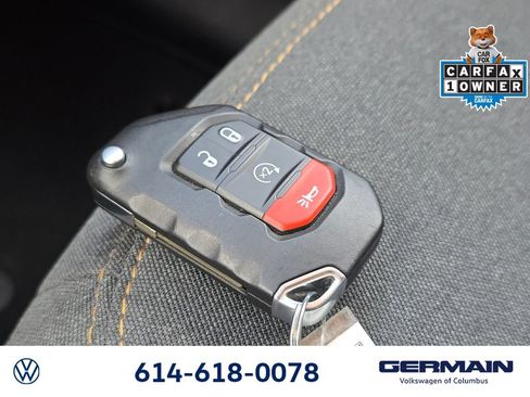 Used 2024 Jeep Wrangler Sport AWD/4WD image 40