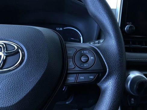 Certified 2025 Toyota RAV4 LE image 26