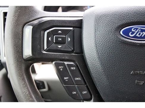 Used 2021 Ford F250 XLT w/ XLT Premium Package AWD/4WD image 17