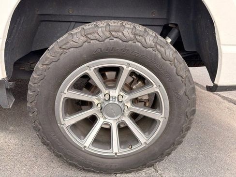 Used 2021 Ford F150 Lariat w/ Max Trailer Tow Package AWD/4WD image 22