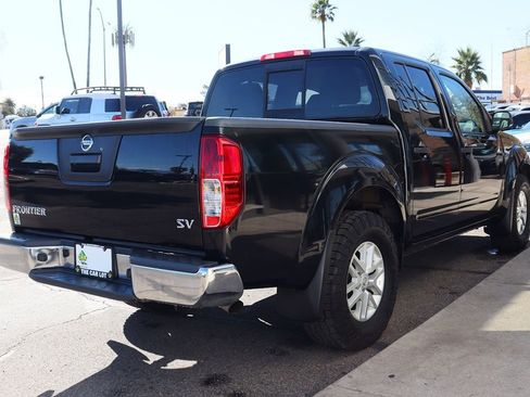 Used 2019 Nissan Frontier SV image 13