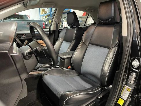 Used 2015 Toyota Corolla S image 15