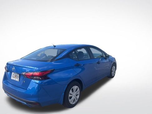 Used 2024 Nissan Versa S w/ Trunk Package FWD image 11