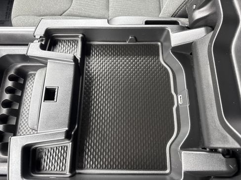 Used 2023 RAM 1500 Big Horn image 30