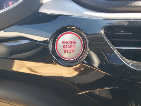 Used 2025 Acura MDX Technology Package image 29