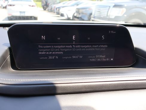 Used 2025 MAZDA CX-30 AWD 2.5 S w/ Preferred Package image 25