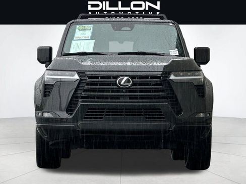 Used 2025 Lexus GX 550 w/ Cold Area Package AWD/4WD image 9