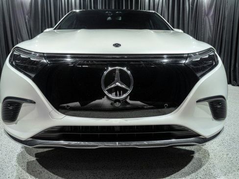 Used 2023 Mercedes-Benz EQS 450+ SUV image 2