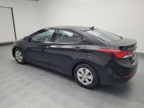 Used 2016 Hyundai Elantra SE FWD image 3