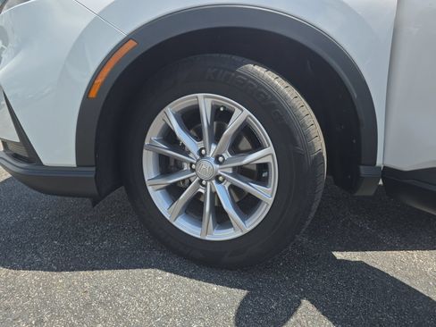 Certified 2024 Honda CR-V EX image 29