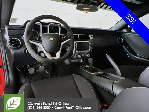 Used 2013 Chevrolet Camaro SS w/ SS Performance Package RWD image 7