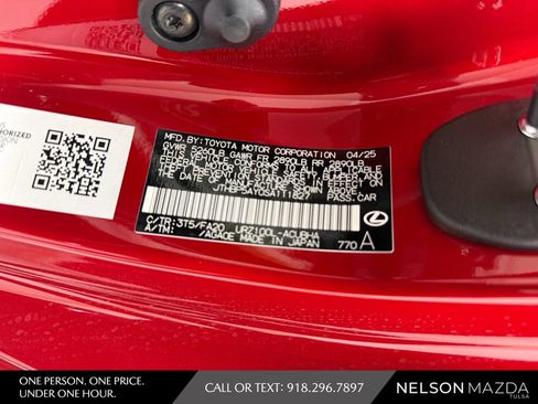 Used 2025 Lexus LC 500 Coupe w/ Dynamic Handling Package RWD image 50