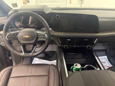 New 2026 Chevrolet Tahoe High Country w/ Sun And Tow Package RWD image 18