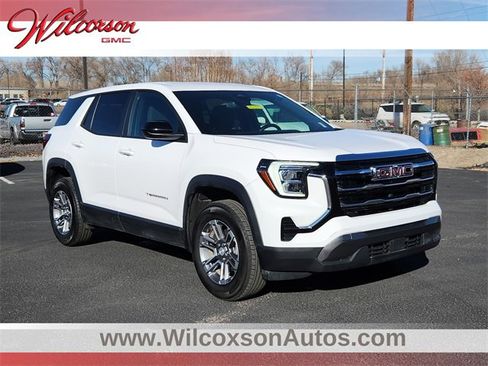Used 2025 GMC Terrain Elevation image 1