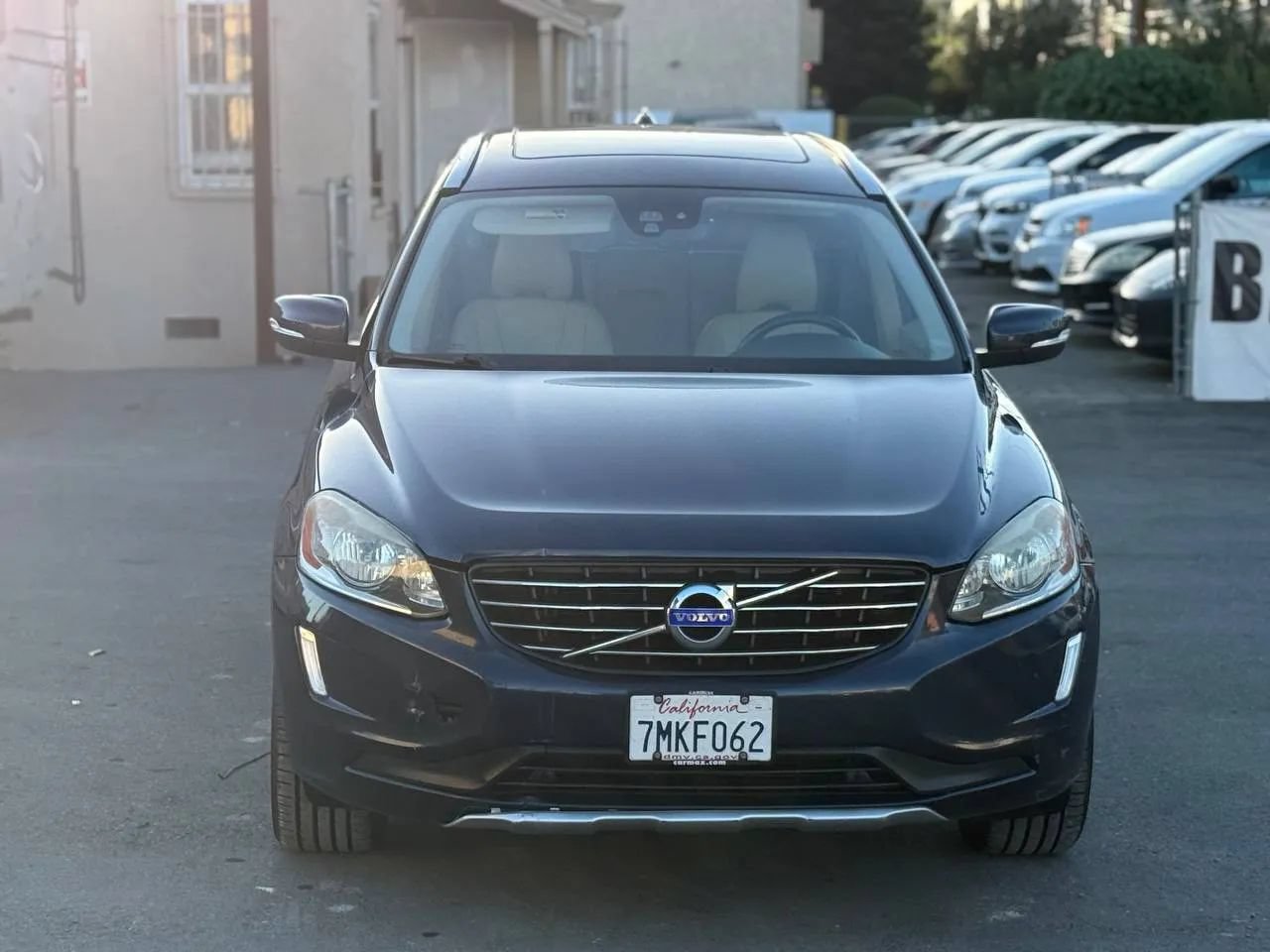 Used 2015 Volvo XC60 T5 AWD/4WD image 5