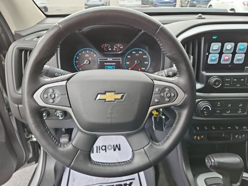 Used 2017 Chevrolet Colorado ZR2 image 30