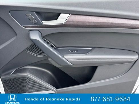 Used 2024 Audi Q5 2.0T Premium Plus image 29