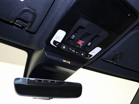 Certified 2025 Acura ADX A-Spec image 21