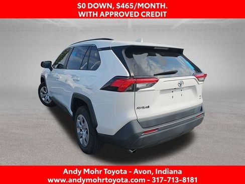 Used 2019 Toyota RAV4 LE AWD/4WD image 5