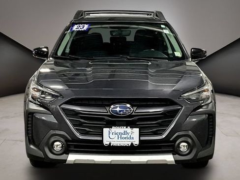 Used 2023 Subaru Outback Limited AWD/4WD image 2