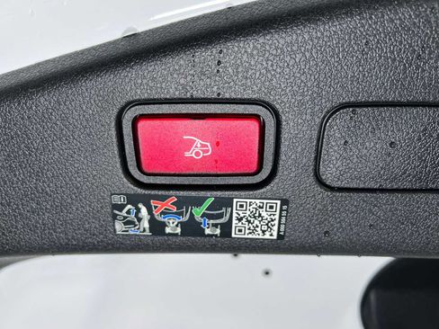 New 2026 Mercedes-Benz CLE 300 4MATIC Cabriolet image 17