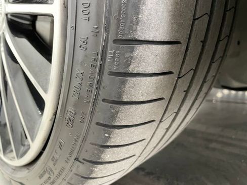 Used 2024 Mercedes-Benz C 300 Sedan image 11