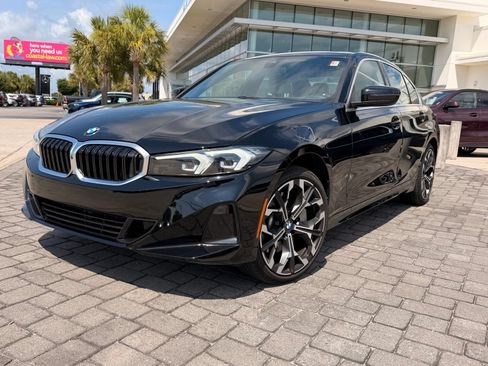 Used 2025 BMW 330i Sedan w/ Convenience Package RWD image 1