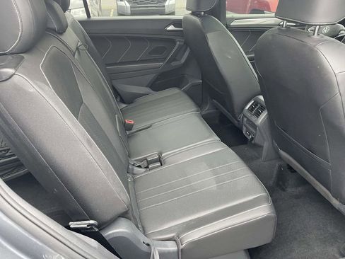 Used 2024 Volkswagen Tiguan SE R-Line w/ MDO Package, Three-Row image 45