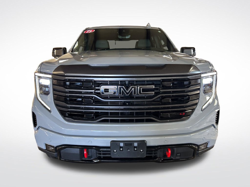 Used 2025 GMC Sierra 1500 AT4 w/ AT4 Premium Package AWD/4WD image 9