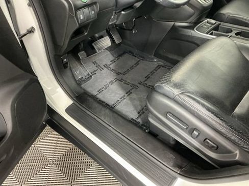 Used 2016 Honda CR-V EX-L image 15