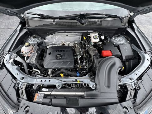 Used 2024 Chevrolet TrailBlazer RS image 25