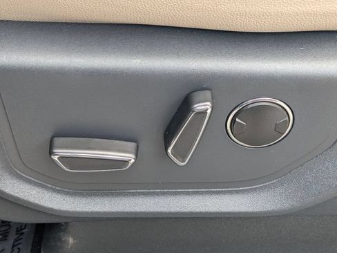 Used 2024 Ford Expedition Max Limited AWD/4WD image 14