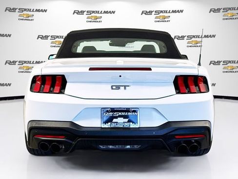 Used 2025 Ford Mustang GT Premium RWD image 6